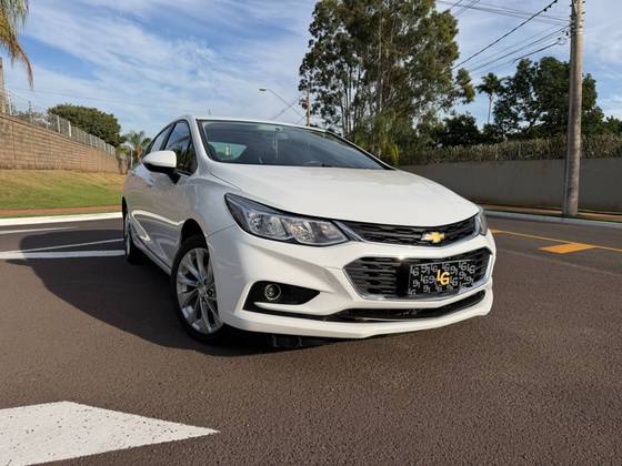 CHEVROLET CRUZE 1.4 TURBO LT 16V FLEX 4P AUTOMÁTICO CHEVROLET CRUZE 1.4 TURBO LT 16V FLEX 4P AUTOMÁTICO
